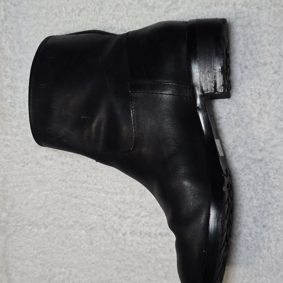 Gap Leather Black Buckle Moto Boots Size 6 Women's - Picture 3 of 9